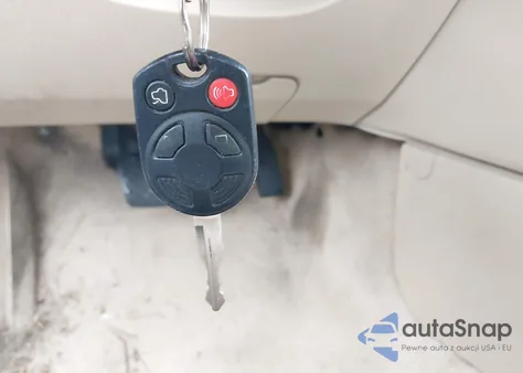 2006 Ford Fusion Se z USA, uszkodzony, nr VIN 3FAFP07186R110829